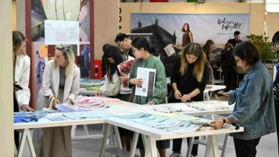 Bursa kumaşı Avrupa vitrininde