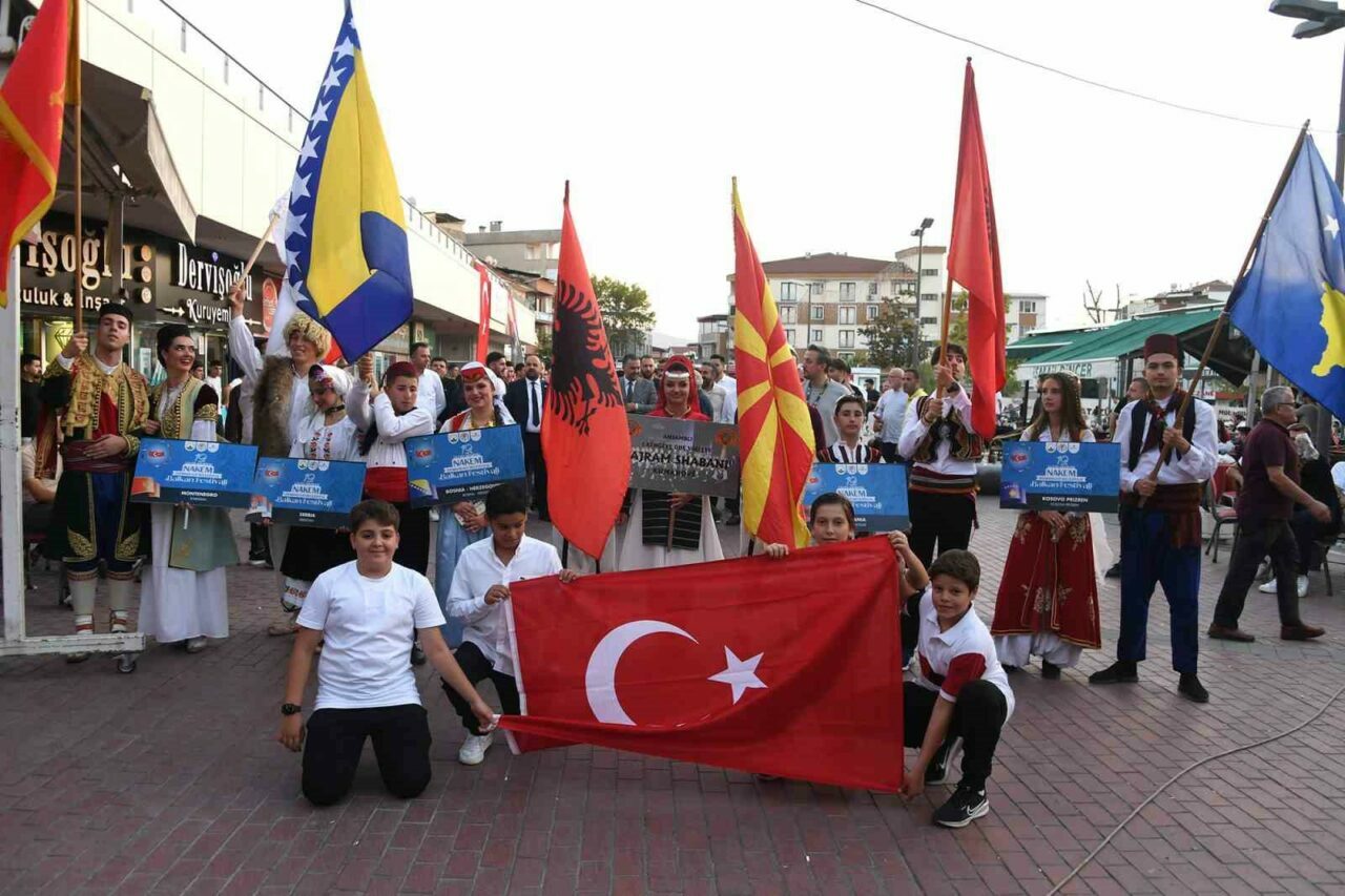 Bursa Osmangazi’de Balkan rüzgarı esti Bursa Osmangazi’de Balkan rüzgarı esti