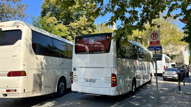 Bursa’da trafiği kilitleyen bereket!