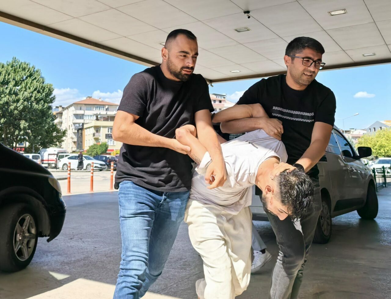 Bursa’da her yerde aranan firari tutuklandı