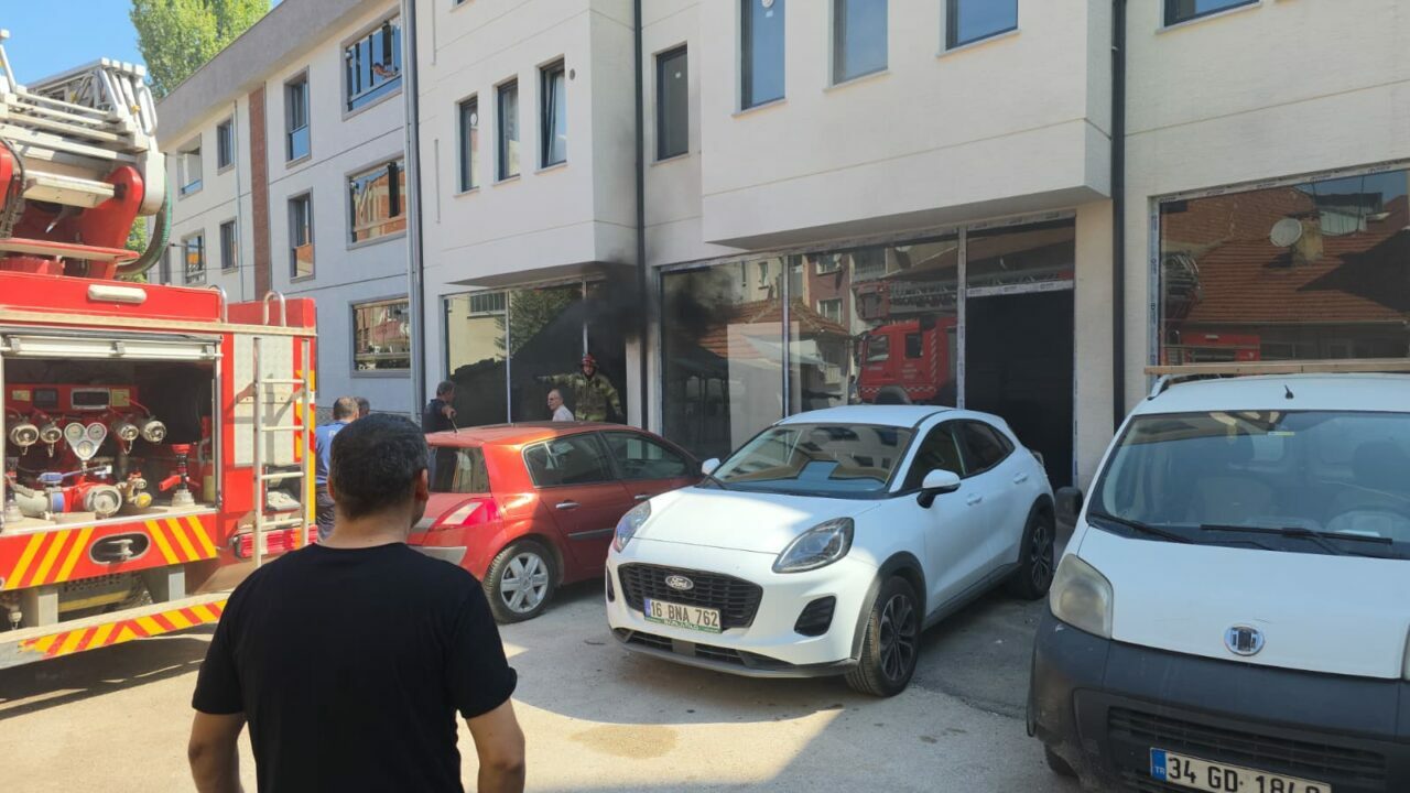 Bursa’da korkutan yangın