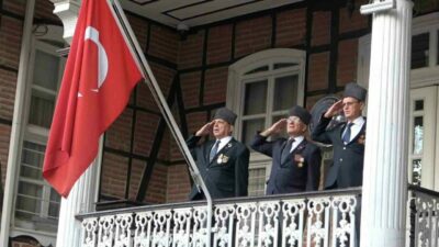 Bursa’da kurtuluşun 103. yılı coşkusu