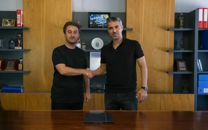 BS Prefabrik A.Ş., Bursaspor Basketbol'le reklam anlaşması yaptı. Genel Koordinatör