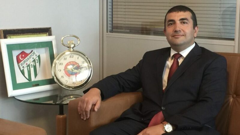 Bursalı profesör Yıldız’a büyük gurur! Türkiye’de 83 bin akademisyen arasında bakın kaçıncı oldu? Olay Gazetesi Yazarı Ahmet Emin Yılmaz, Bursa Uludağ Üniversitesi profesörlerinden