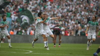 Bursaspor’un gol makinesini duygulandıran eşleşme!
