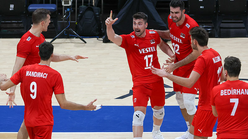 Filenin Efeleri tarihinde ilk kez çeyrek finalde! Filenin Efeleri, FIVB Erkekler Dünya Voleybol Şampiyonası son 16 turunda