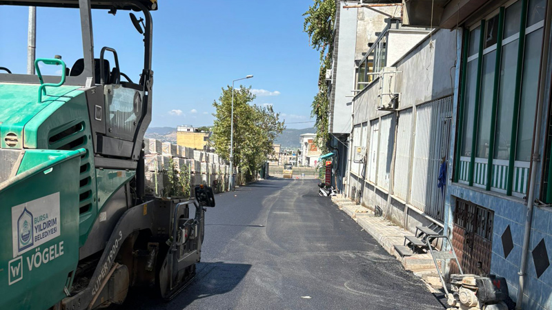 Bursa Yıldırım’da yollar yenileniyor!