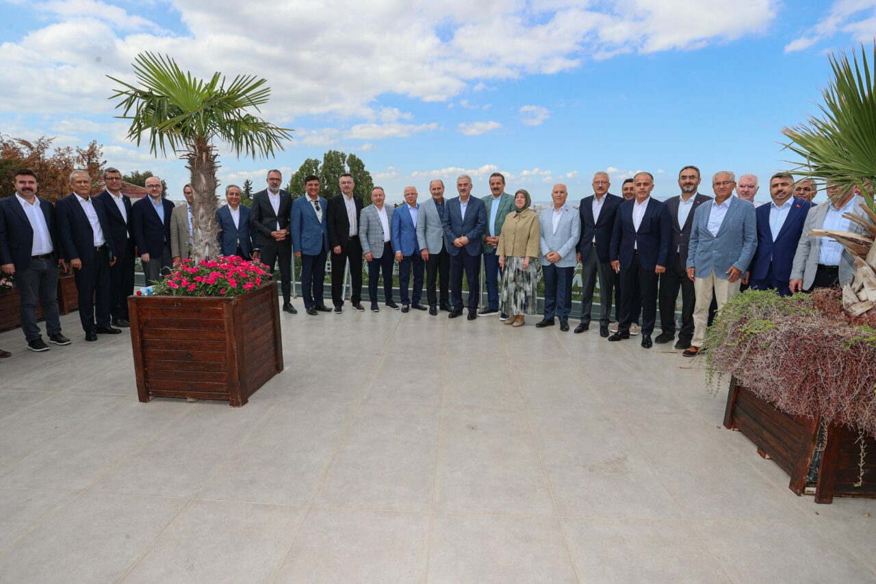 Bursa protokolü, Zaimoğlu’nu uğurladı