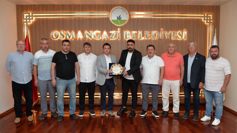 Başkan Aydın, Osmangazi Spor Kulüpleri Birliği’ni ağırladı Osmangazi Belediye Başkanı Erkan Aydın, Osmangazi Spor Kulüpleri Birliği heyetiyle