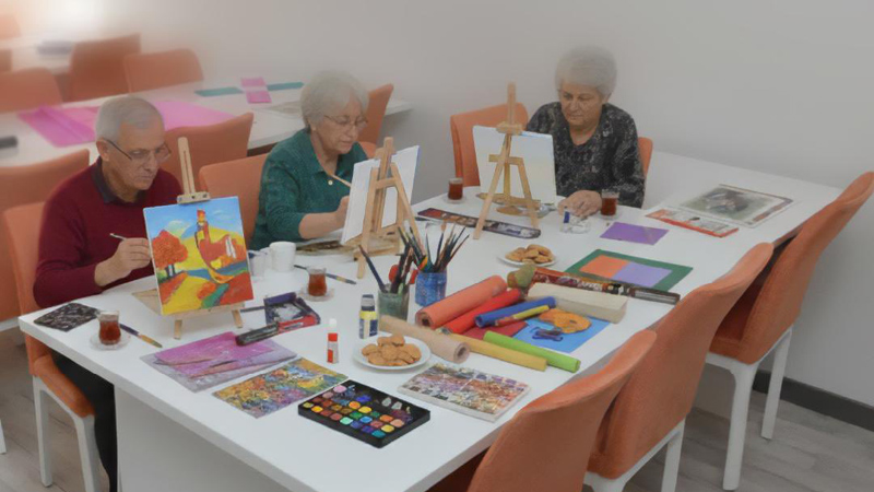 Nilüfer Olgun Gençlik Merkezlerinde yeni dönem kayıtları başladı