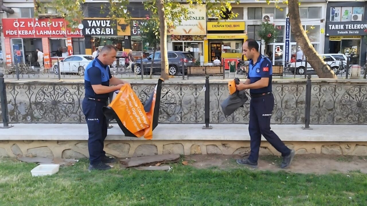 Bursa’nın bu ilçesinde izinsiz afişe geçit yok