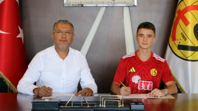 Geçen sezon Bursaspor U19’da forma giyen Emre Suna, 3. Lig’de