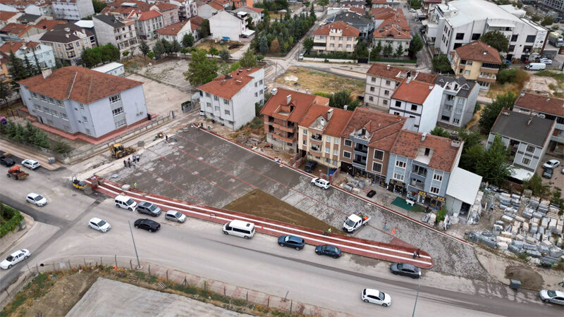 Bursa’nın bu ilçesine yeni otopark İnegöl Belediyesi’nin Ertuğrulgazi Mahallesinde yapımında sona geldiği 43 araçlık otoparkı