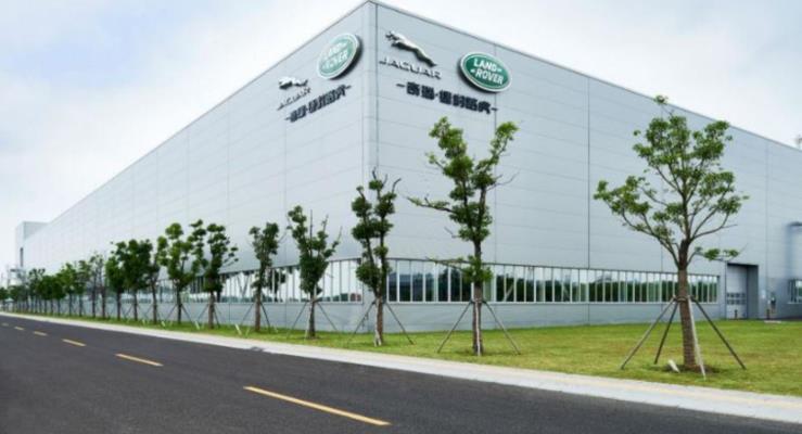 Dev otomobil markası üretimi durdurdu