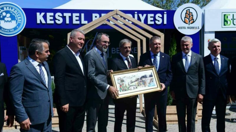 Bursa’nın Kestel Belediyesi, uluslararası fuarda yerini aldı Kestel Belediyesi, Sakarya’da düzenlenen Uluslararası Peyzaj, Süs Bitkileri, Bahçe Sanatları
