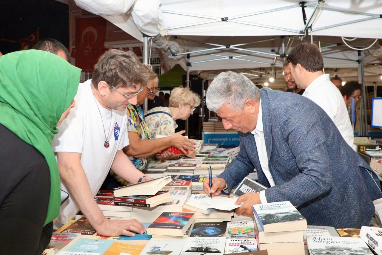 Mudanya 7. Kitap Fuarı geleceğe umut oldu