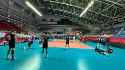 Osmangazi Belediyespor Fenerbahçe’nin düzenlediği turnuvada şampiyon oldu