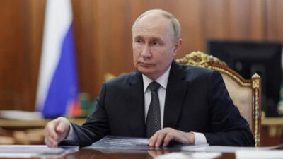 Putin’den Zelenski ile görüşmeye şartlı kabul