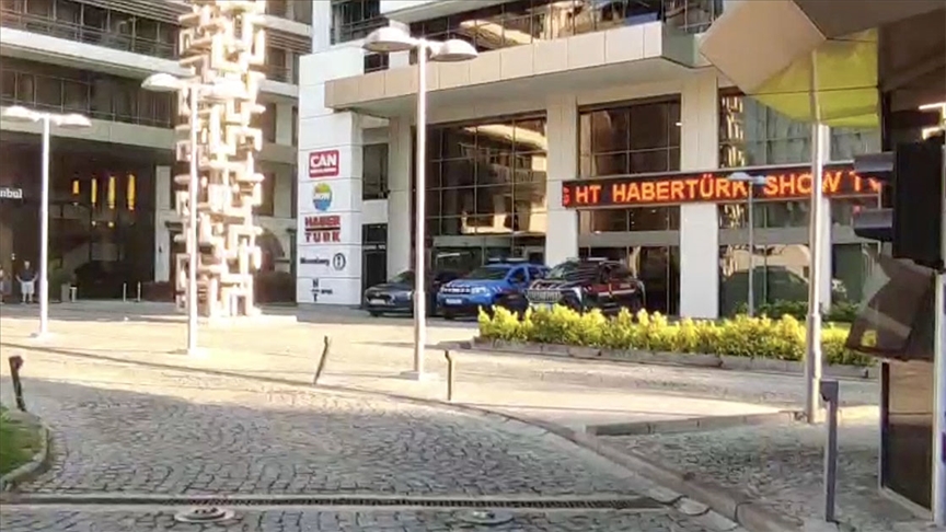 Habertürk ve Show Tv’ye el konuldu