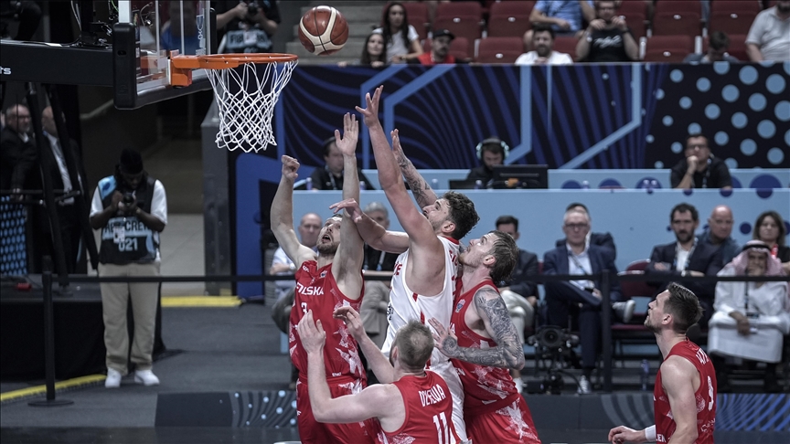 12 Dev Adam yarı finalde