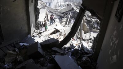 İsrail’den Yemen’e hava saldırısı