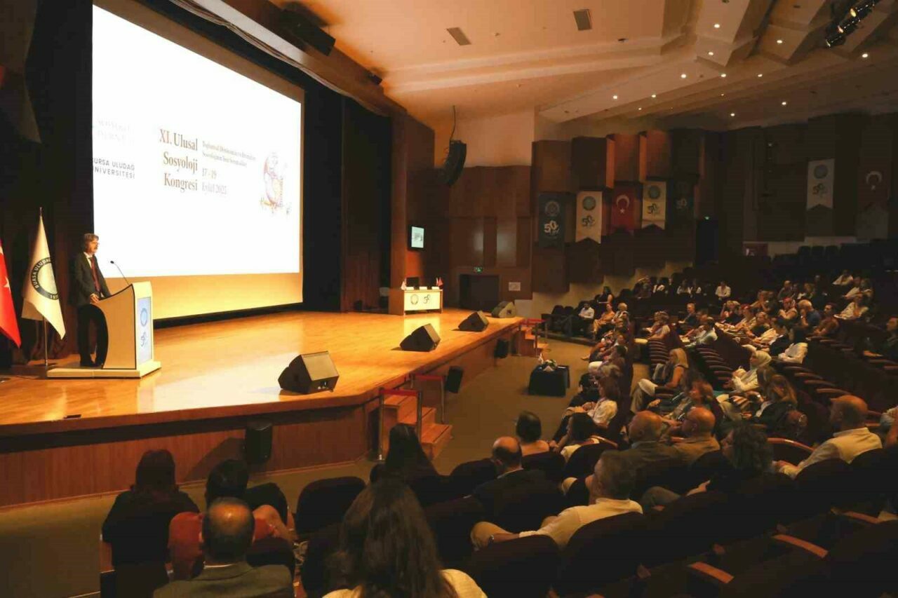 Ulusal Sosyoloji Kongresi BUÜ’de düzenlendi Ulusal Sosyoloji Kongresi BUÜ’de düzenlendi