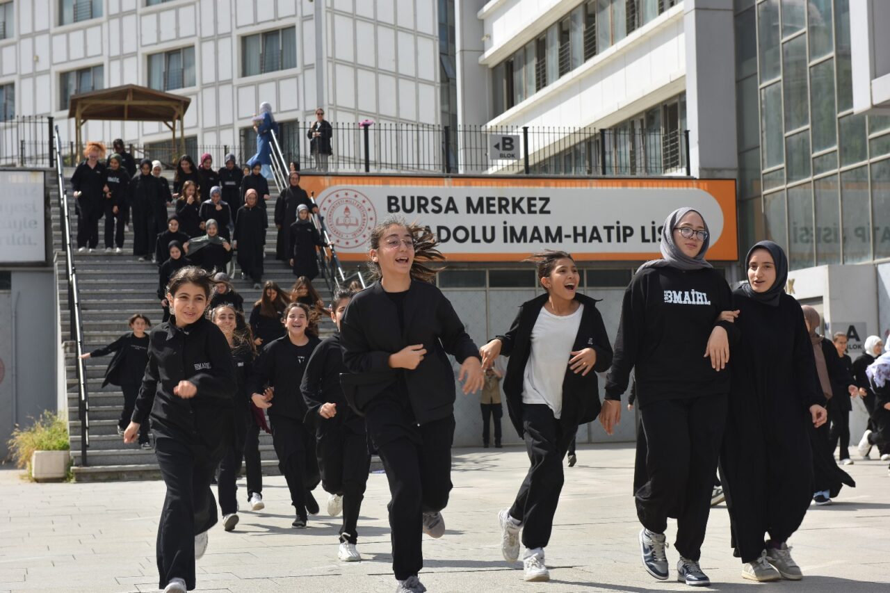 Bursa’da gerçeğini aratmayan tatbikat!