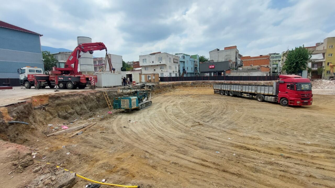 Bursa’ya çok fonksiyonlu pazar yeri