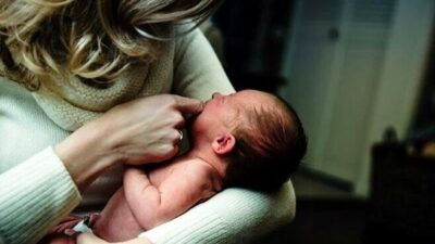 Hamile kadınlara zorla erken doğum iddiası