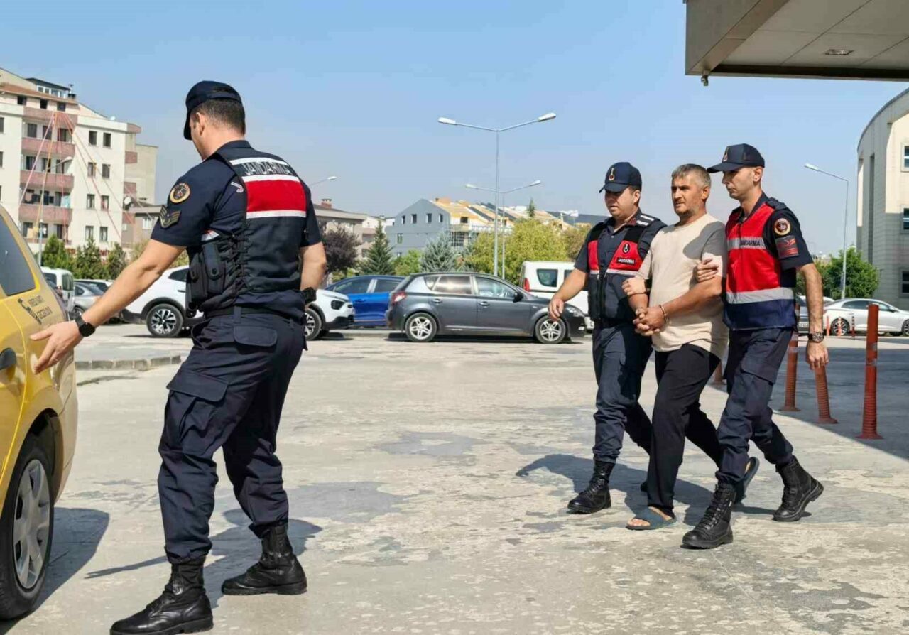 Yer: Bursa… Jandarmadan kaçamadı