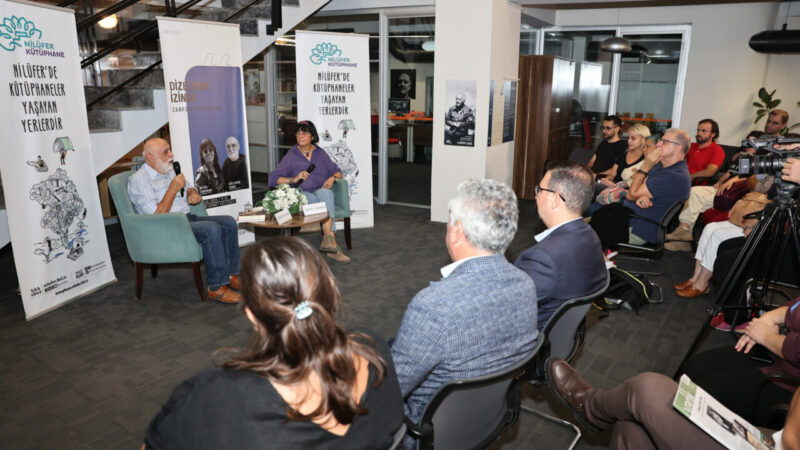 Bursa Nilüfer’de mektup kültürü konuşuldu Nilüfer Belediyesi Şiir Kütüphanesi’nde düzenlenen “Dizelerin İzinde: Zarfsız Mektuplar” söyleşisinde