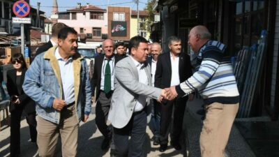 Bursa’nın tarihi pazarı eski haline kavuşuyor! Başkan Aydın müjdeyi verdi