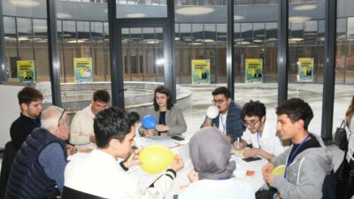 Bursa Osmangazi’de gençleri girişimciliğe teşvik eden çalıştay