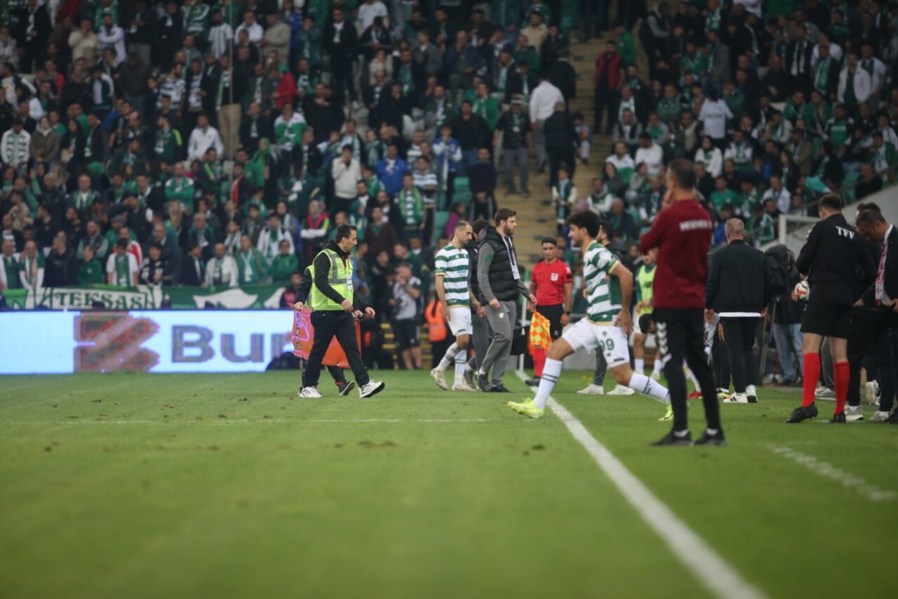 Bursaspor’da sakat oyuncuların son durumu ne? Bursaspor’da sakat oyuncuların son durumu ne?