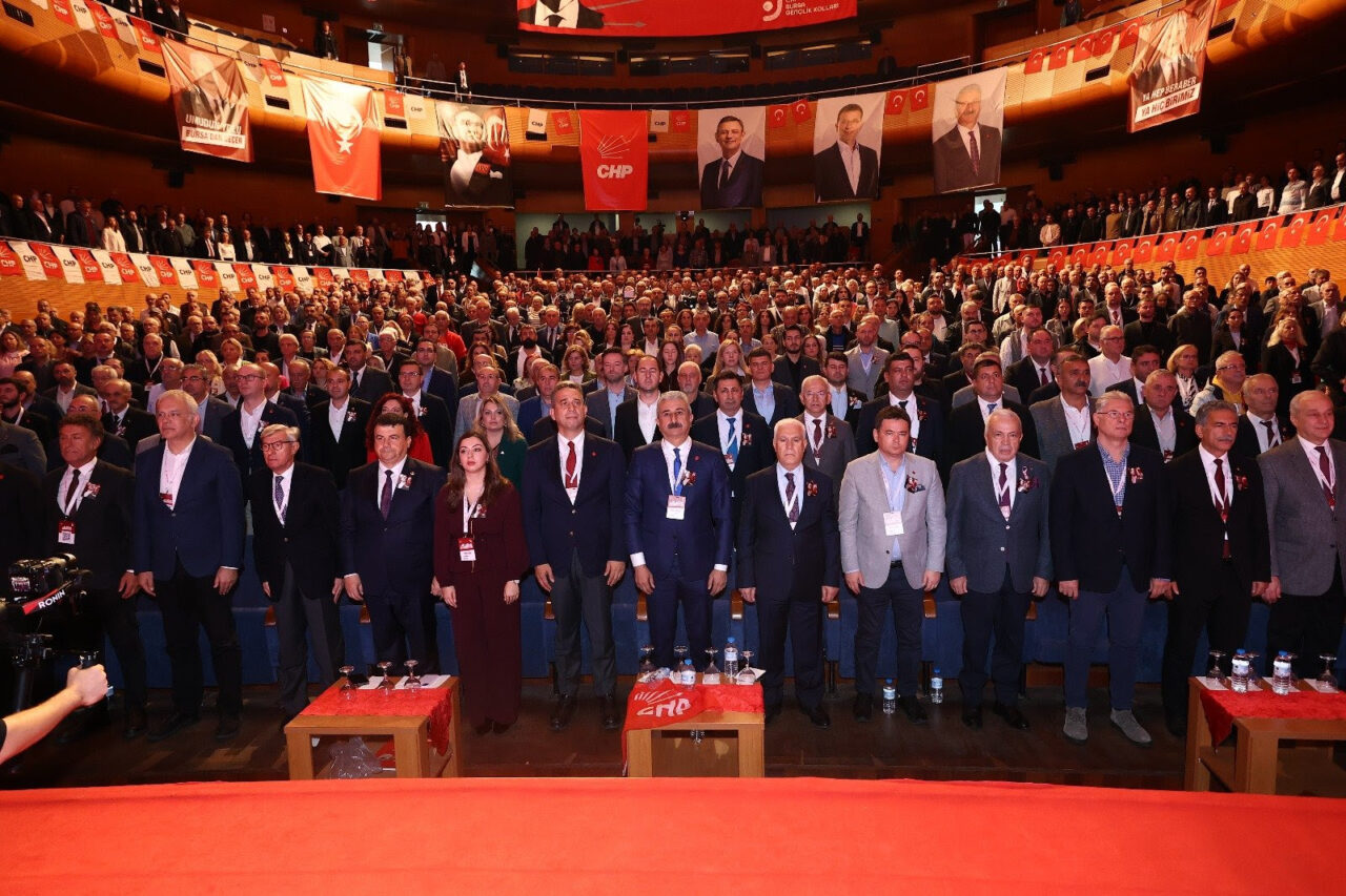 CHP Bursa’da 223 delege neden oy kullanmadı? İlçe başkanının mesajı kime? CHP Bursa’da 223 delege neden oy kullanmadı? İlçe başkanının mesajı kime?