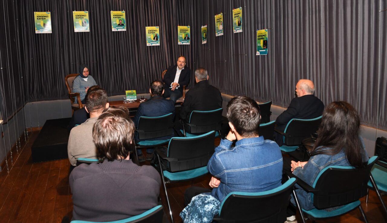 Gençler Girişimci Kafası’nda tecrübeyle buluştu Gençler Girişimci Kafası’nda tecrübeyle buluştu