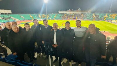 Bursa’ya milli maçı aldırdı, sonra da efsaneyle görüştü!