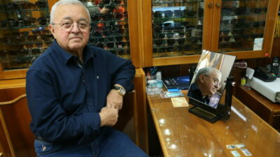 60 yıldır sürdürdüğü mesleği parmak izlerini sildi