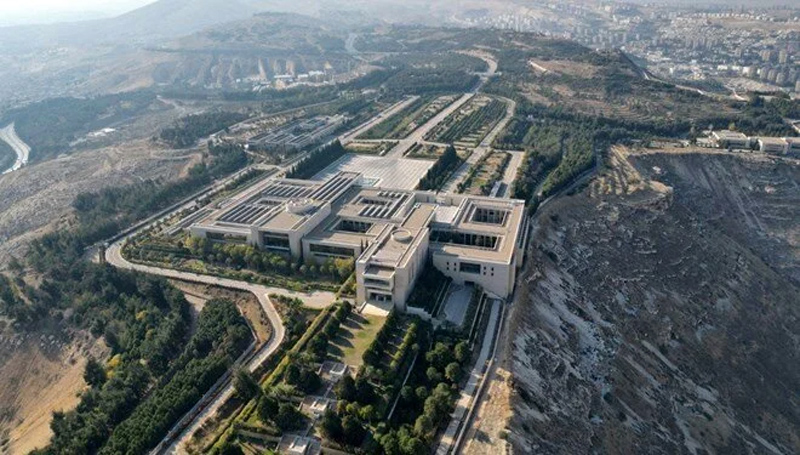 Şara’dan sert uyarı: ‘Lüks araçlarınızı teslim edin’ Şara’dan sert uyarı: ‘Lüks araçlarınızı teslim edin’