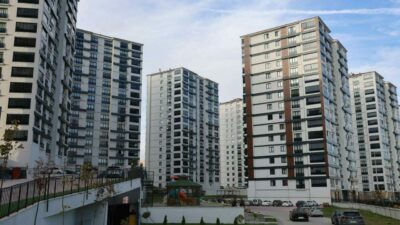 Aidatı 27 bin lira! Site sakinleri isyanda…