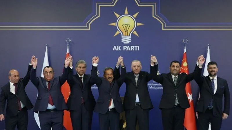 7 belediye başkanı AK Parti’ye katıldı