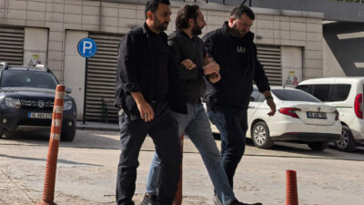 Bursa’da 21 yıl hapis cezasıyla aranıyordu: Yakalandı!