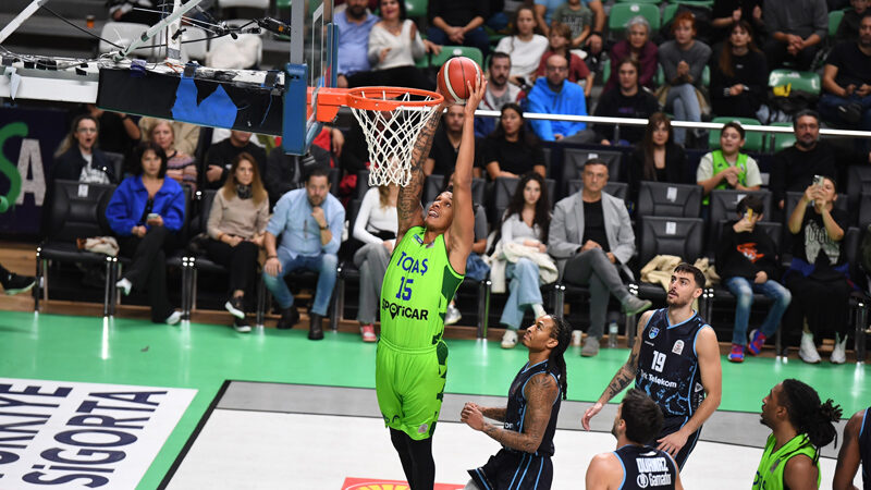 Türkiye Sigorta Basketbol Süper Ligi’nde sezona Fenerbahçe Beko galibiyetiyle başlayan,