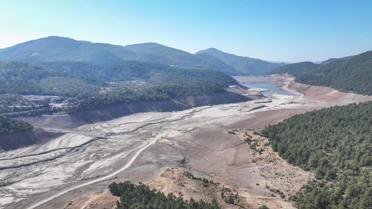‘Su şehri Bursa’nın barajlarında acı tablo! Yüzde 1’in altına indi ‘Su şehri Bursa’nın barajlarında acı tablo! Yüzde 1’in altına indi
