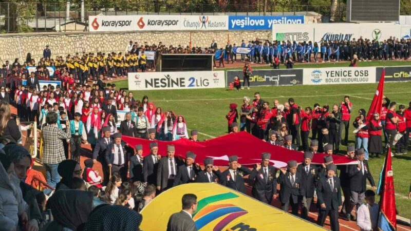 Bursa İnegöl’de 17 yıl sonra bir ilk Bursa’nı İnegöl ilçesinde, Cumhuriyetin 102. yıl dönümü kutlamaları 17 yıl