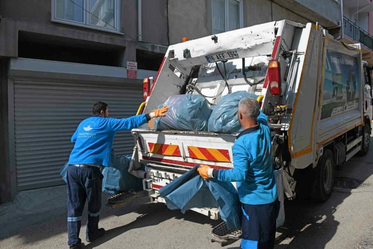 Bursa Osmangazi’de sıfır atık seferberliği Bursa Osmangazi’de sıfır atık seferberliği