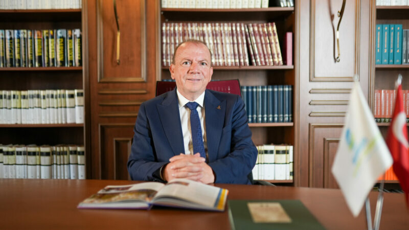 Bursa Ticaret Borsası’ndan zorunlu eğitimdeki yeni düzenlemeye destek Bursa Ticaret Borsası (Bursa TB) Yönetim Kurulu Başkanı Özer Matlı,