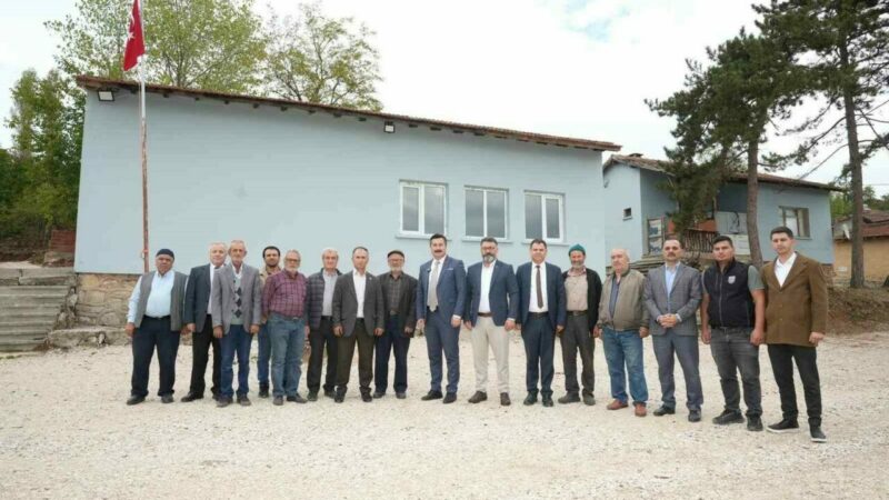 Bursa Yenişehir Belediyesi’nden hizmet yağmuru Yenişehir Belediyesi, 71 mahalleye eşit hizmet anlayışıyla sürdürdüğü çalışmalar kapsamında
