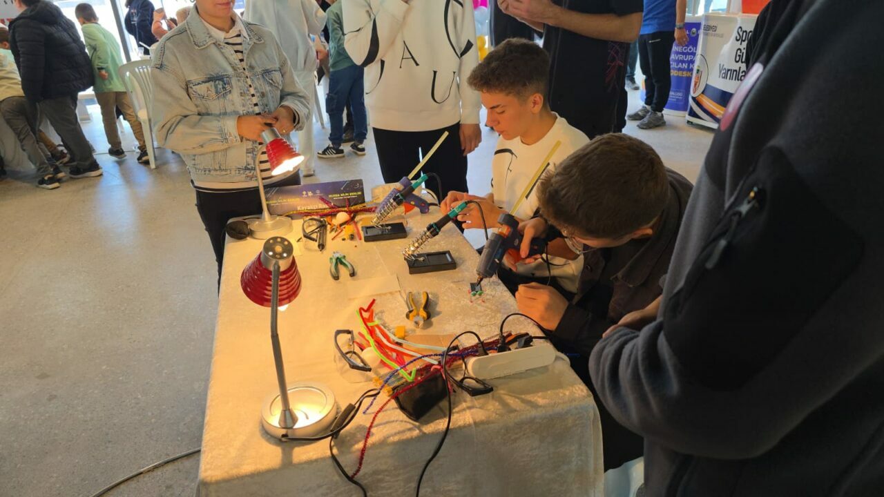 Bursa’da bilim şenliği başlıyor! Geleceğin mucitleri buradan çıkacak