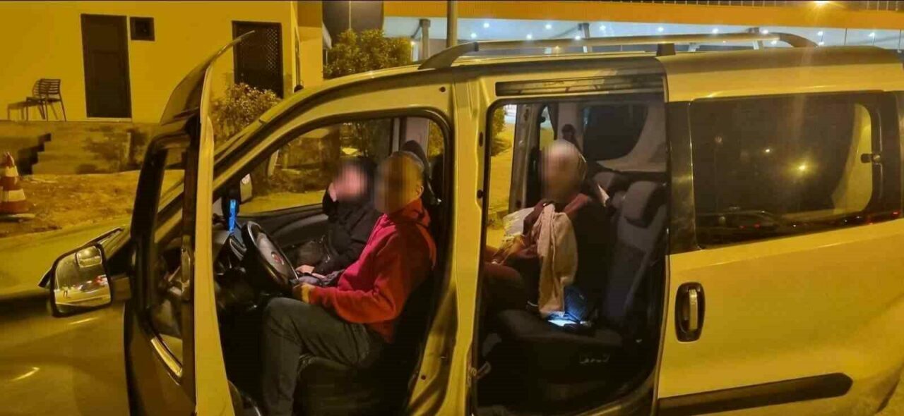 Bursa’da göçmen kaçakçılığına geçit yok Bursa’da göçmen kaçakçılığına geçit yok